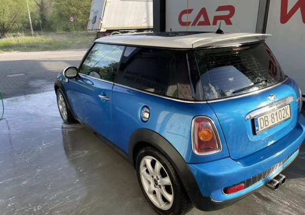 MINI Cooper S cena 20900 przebieg: 219000, rok produkcji 2007 z Wałbrzych małe 137